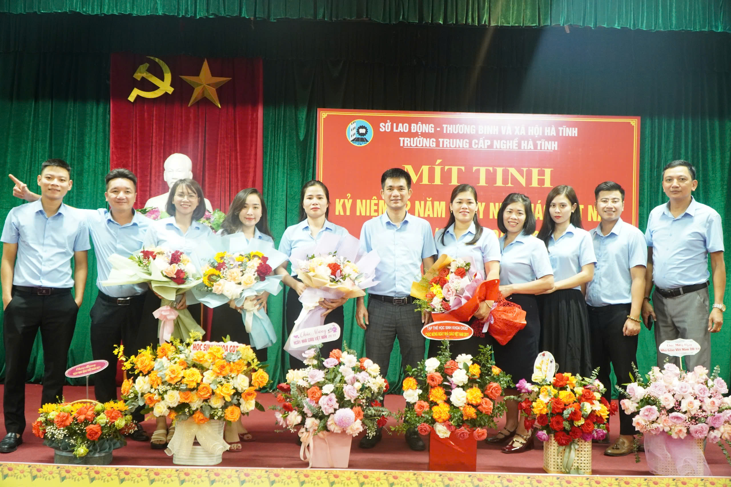 Khoa Thương mại - Du lịch